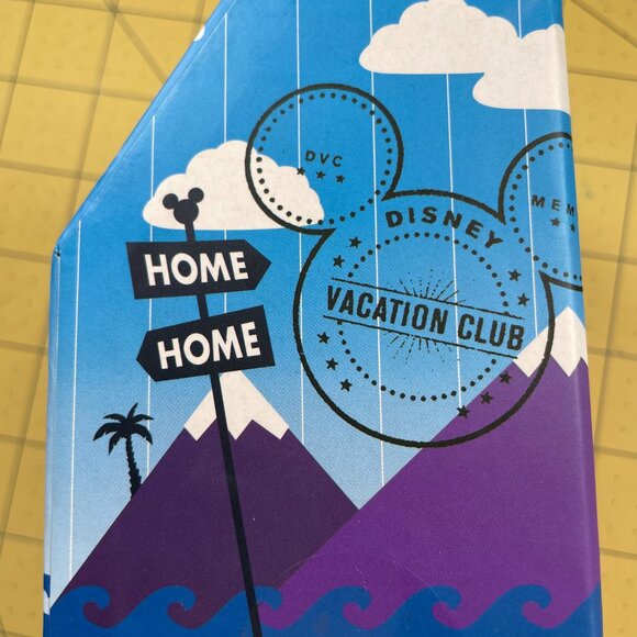 Disney Vinylmation DISNEY VACATION CLUB member EXCLUSIVE 3 inch Home Sweet Home - Picture 7 of 14